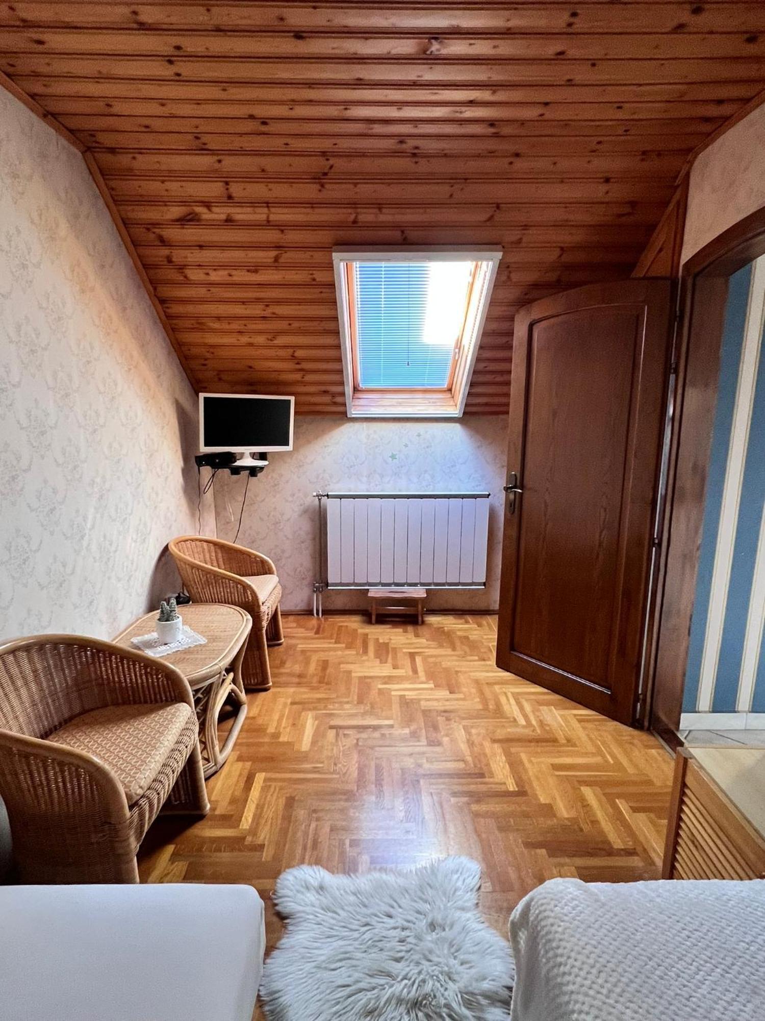 Horvath Apartaman Apartment *