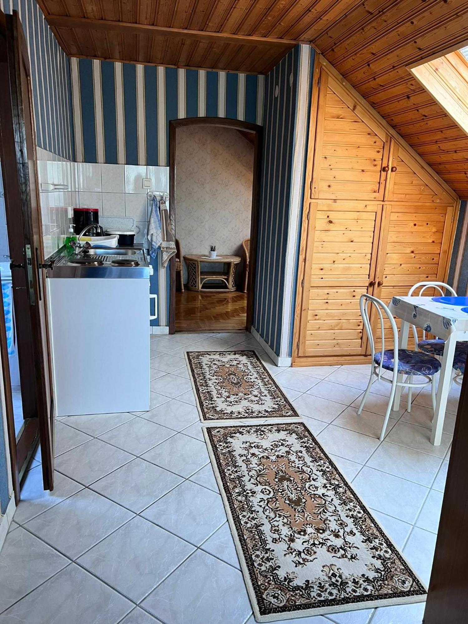 Horvath Apartaman * Heviz